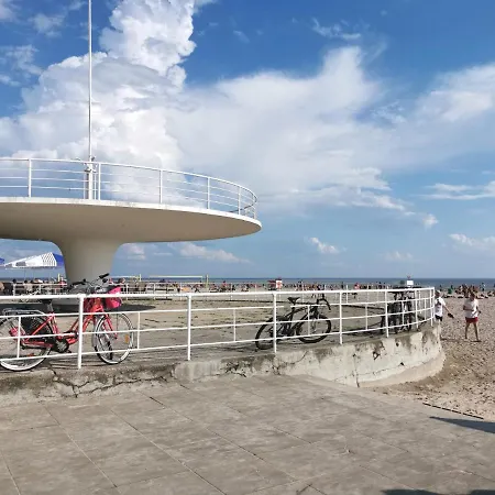 In Beach Area パルヌ